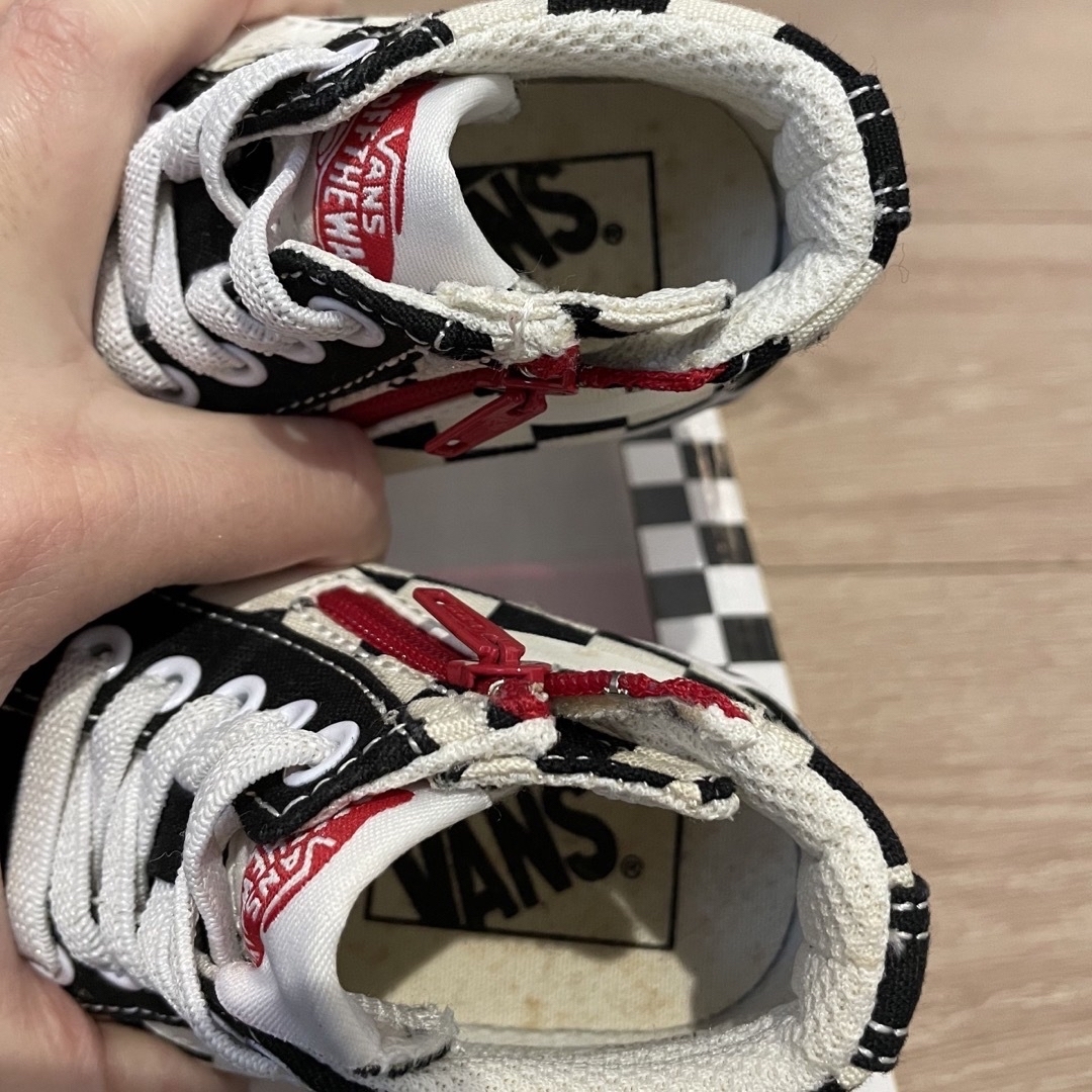 VANS(ヴァンズ)のvans キッズスニーカー　ハイカット キッズ/ベビー/マタニティのベビー靴/シューズ(~14cm)(スニーカー)の商品写真