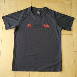 ザノースフェイス(THE NORTH FACE)の【送料無料】ノースフェイス Tシャツ 黒 メンズ L(Tシャツ/カットソー(半袖/袖なし))