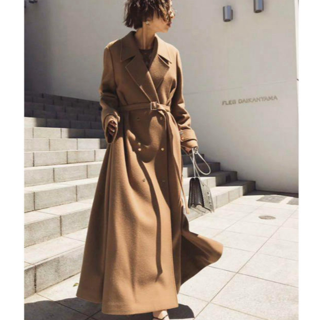 Ameri VINTAGE(アメリヴィンテージ)のBELT FLARE LONG COAT キャメル レディースのジャケット/アウター(ロングコート)の商品写真