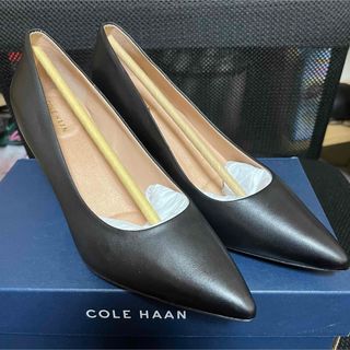 コールハーン(Cole Haan)の【新品】　コールハーン　ザ ゴートゥー パーク パンプ 65mm 23.5(ハイヒール/パンプス)