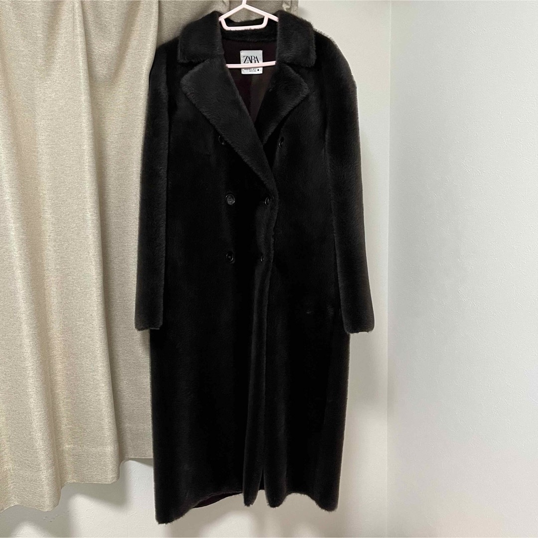 ZARA(ザラ)のZARA　ザラ　コート　ロングコート　毛皮　フェイクファー　ブラウン レディースのジャケット/アウター(毛皮/ファーコート)の商品写真