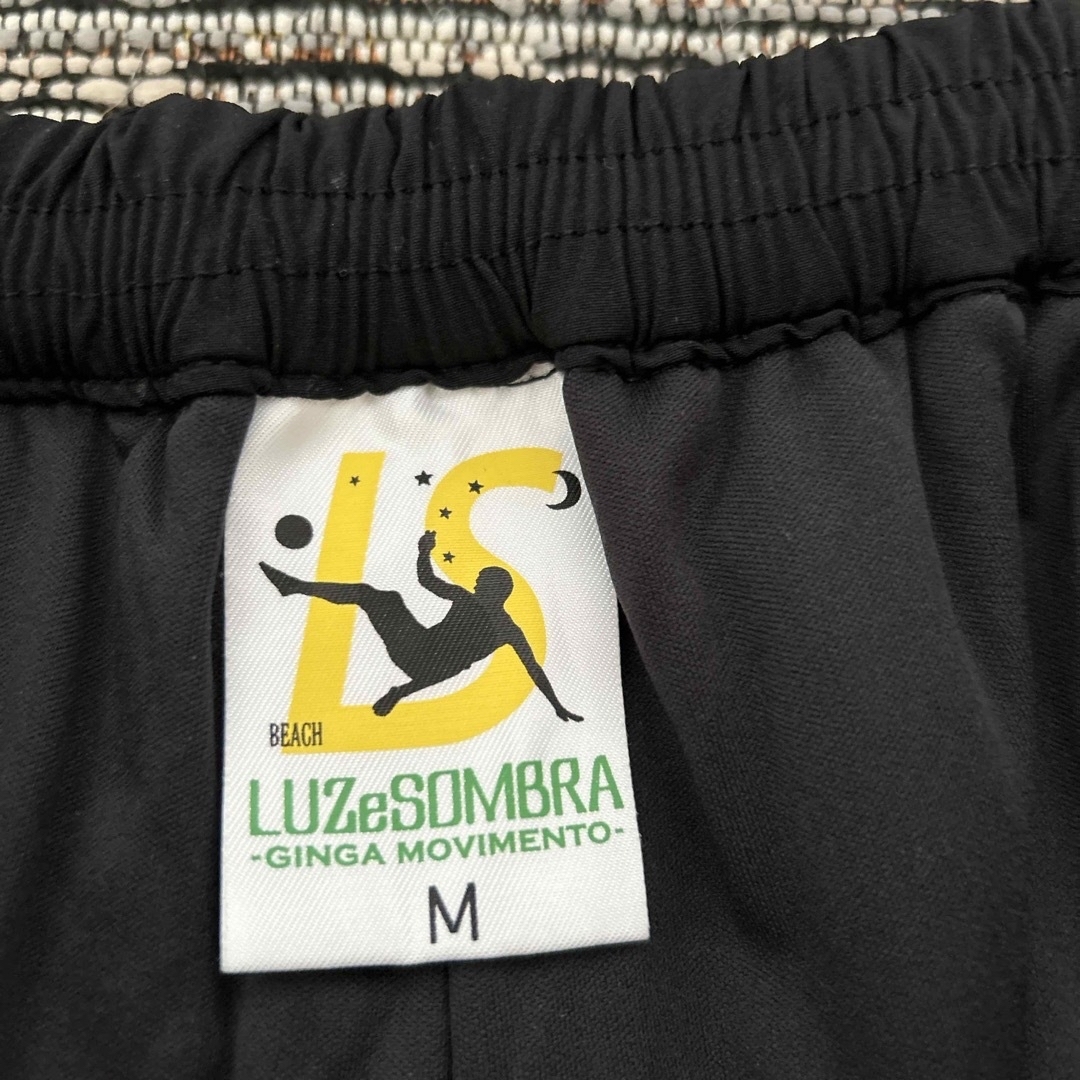 LUZ(ルース)のLUZ e SOMBRA ルースイソンブラ　中綿パンツ スポーツ/アウトドアのサッカー/フットサル(ウェア)の商品写真