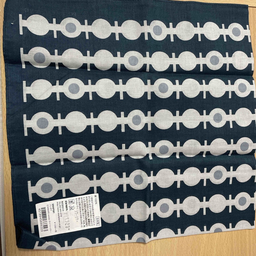 スターウォーズ　タイファイター　バンダナ エンタメ/ホビーのおもちゃ/ぬいぐるみ(キャラクターグッズ)の商品写真