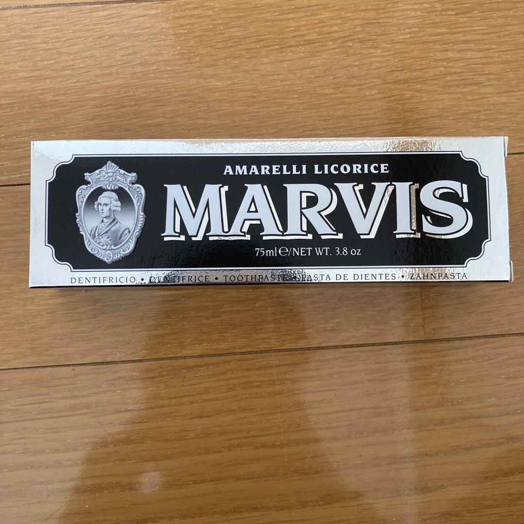 MARVIS(マービス)のMARVIS 歯磨き粉・ディスペンサーセット コスメ/美容のオーラルケア(歯磨き粉)の商品写真