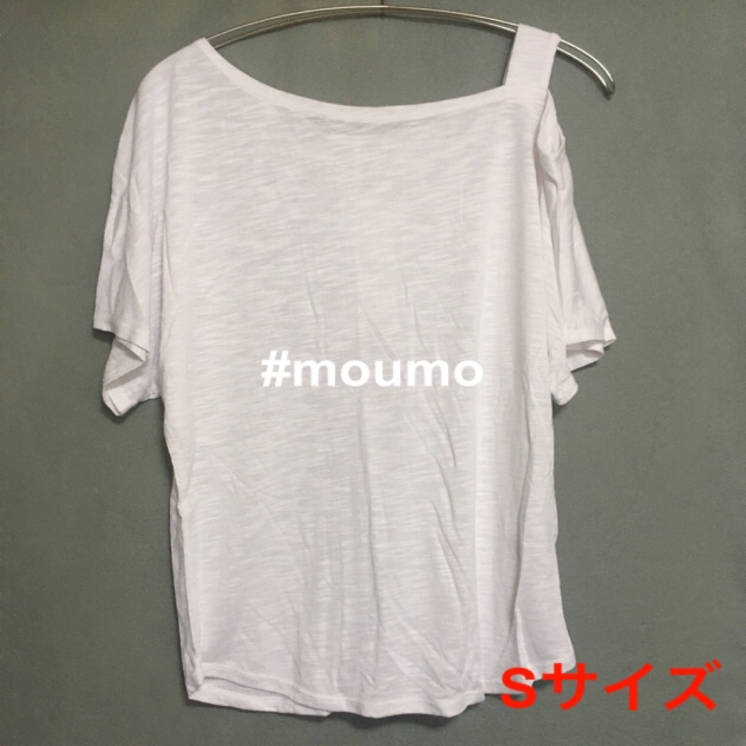 GU(ジーユー)のGU レディース Tシャツ ホワイト Sサイズ 000123 レディースのトップス(Tシャツ(半袖/袖なし))の商品写真