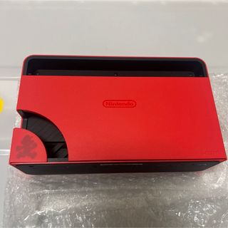 ニンテンドースイッチ(Nintendo Switch)のSwitch有機ELに付属のレッドのドッグ単品です。 マリオレッド (その他)