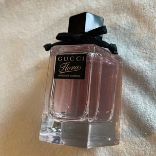 グッチ(Gucci)のフローラ バイ グッチ  香水 GUCCI(香水(女性用))