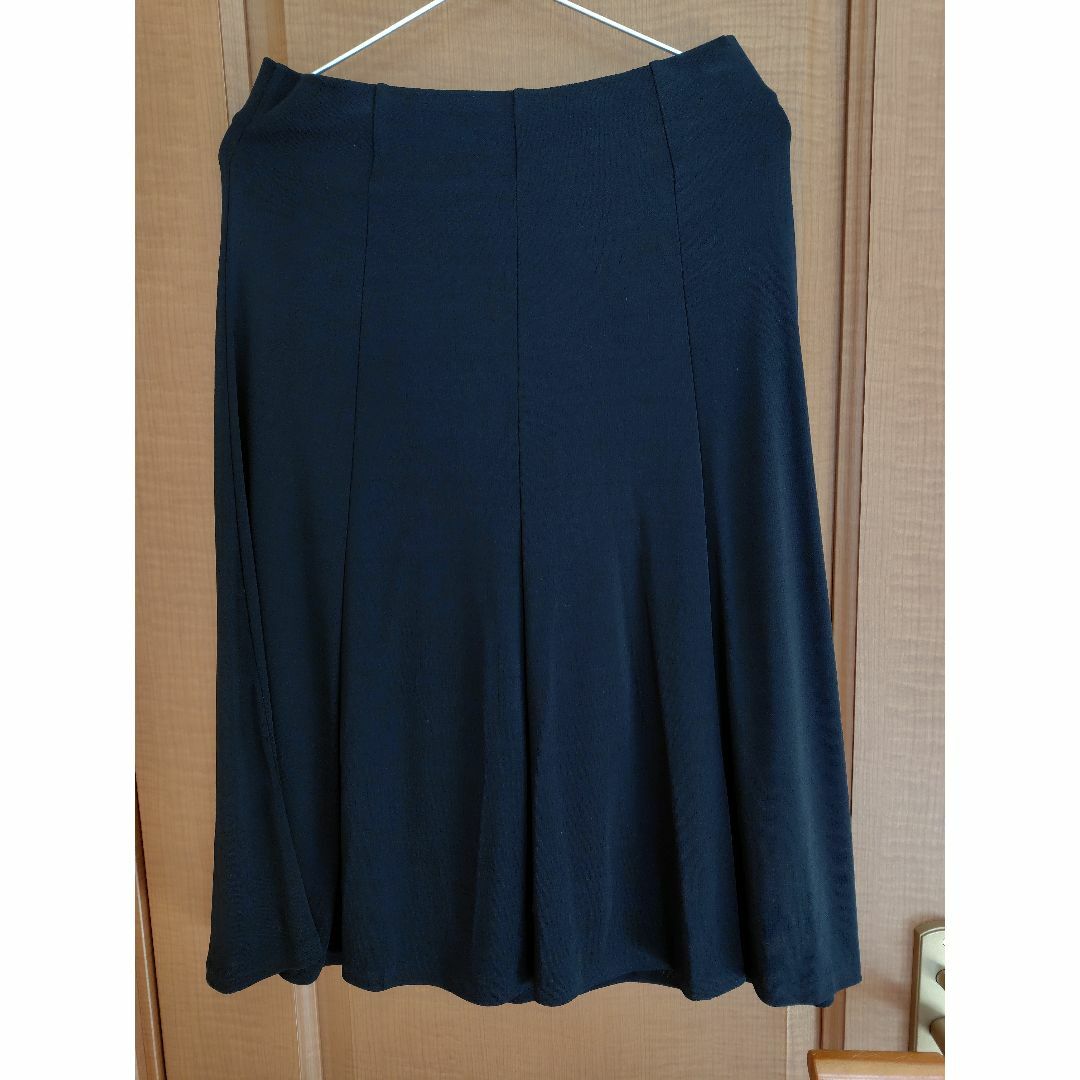 【大きい】ジャージ素材　マーメイドスカート　黒 レディースのスカート(ひざ丈スカート)の商品写真