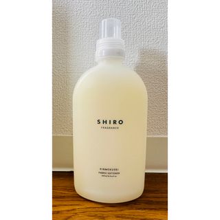 シロ(shiro)の新品★shiro 柔軟剤　ファブリックソフナー　キンモクセイ　500ml(洗剤/柔軟剤)