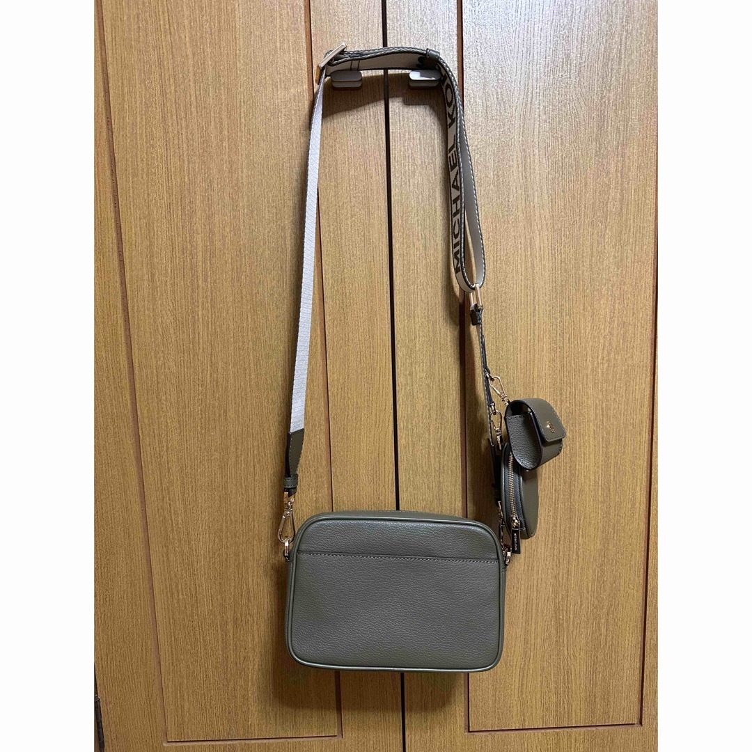 MICHAEL KORS - マイケルコース クロスボディ バック オリーブの MICHAEL KORS - マイケルコース クロスボディ バック オリーブの