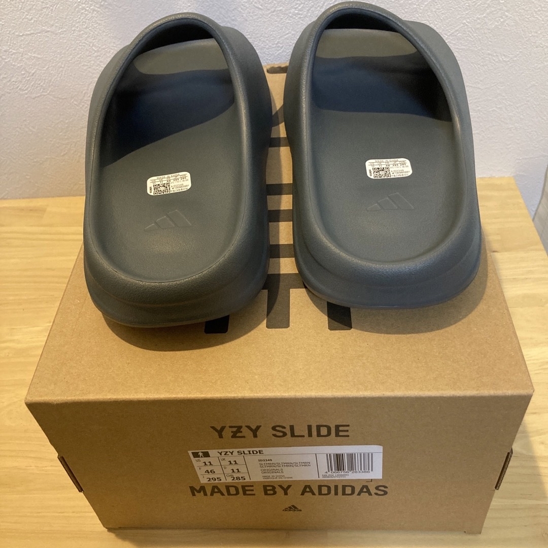 adidas(アディダス)のadidas YEEZY Slide "Slate Marine メンズの靴/シューズ(サンダル)の商品写真