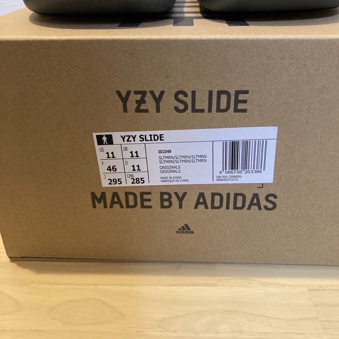 adidas(アディダス)のadidas YEEZY Slide "Slate Marine メンズの靴/シューズ(サンダル)の商品写真