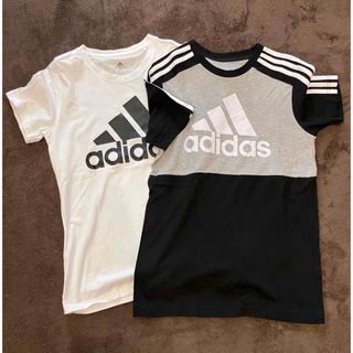 アディダス(adidas)のadidas Tシャツ(Tシャツ/カットソー)