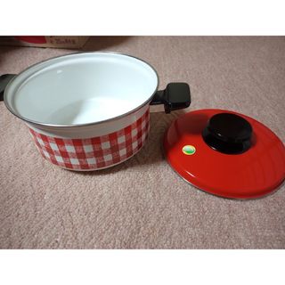 1/5まで特価！ ホーロー鍋 新品未使用 20cm(鍋/フライパン)