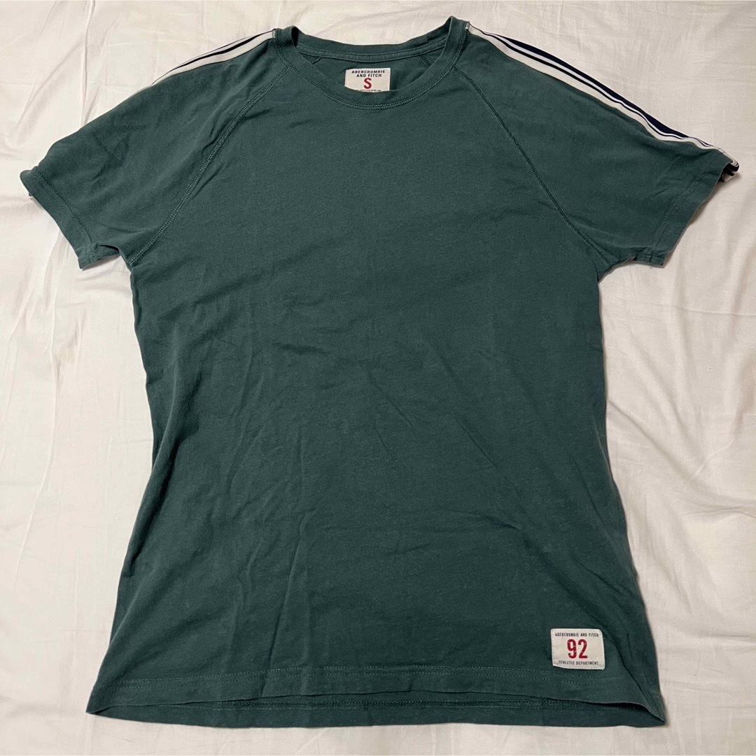 Abercrombie&Fitch(アバクロンビーアンドフィッチ)のアバクロ Tシャツ S メンズのトップス(Tシャツ/カットソー(半袖/袖なし))の商品写真