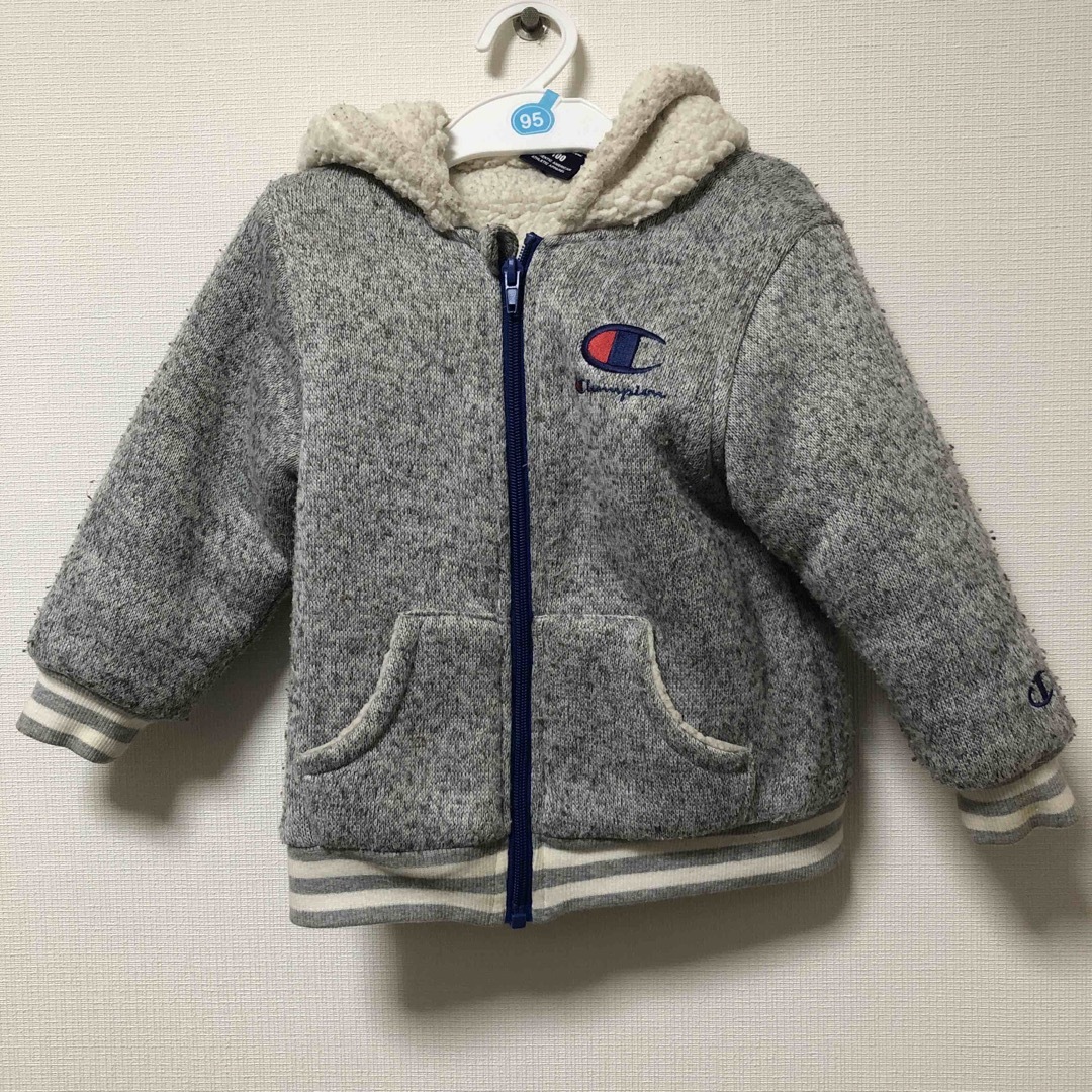 Champion(チャンピオン)のチャンピョン　チャンピオン キッズ/ベビー/マタニティのキッズ服男の子用(90cm~)(ジャケット/上着)の商品写真