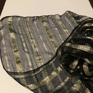黒とゴールドのストライプスカーフ(バンダナ/スカーフ)