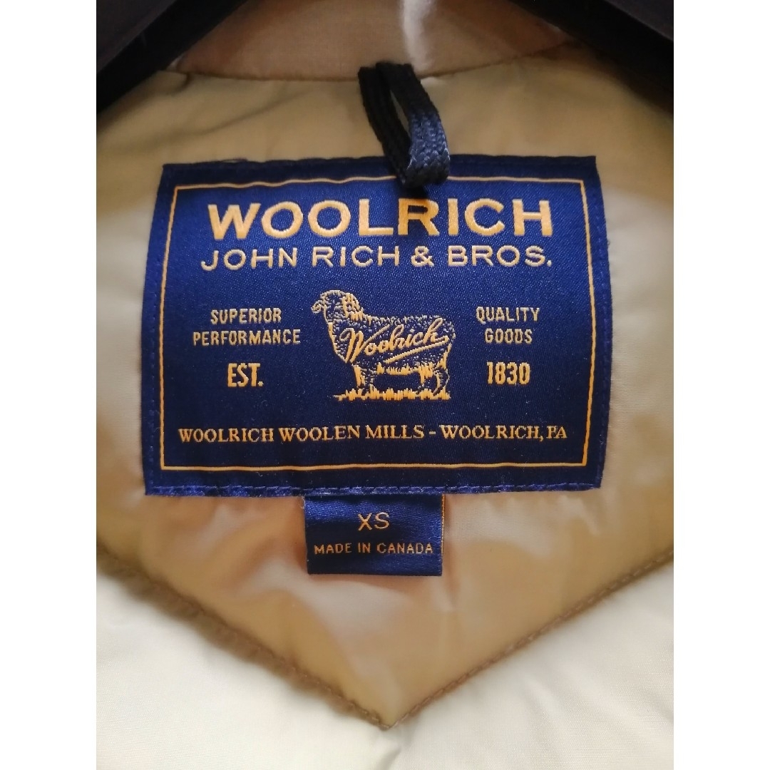 WOOLRICH(ウールリッチ)の【未使用に近い】WOOLRICH ウールリッチ アークティックパーカー メンズのジャケット/アウター(ダウンジャケット)の商品写真