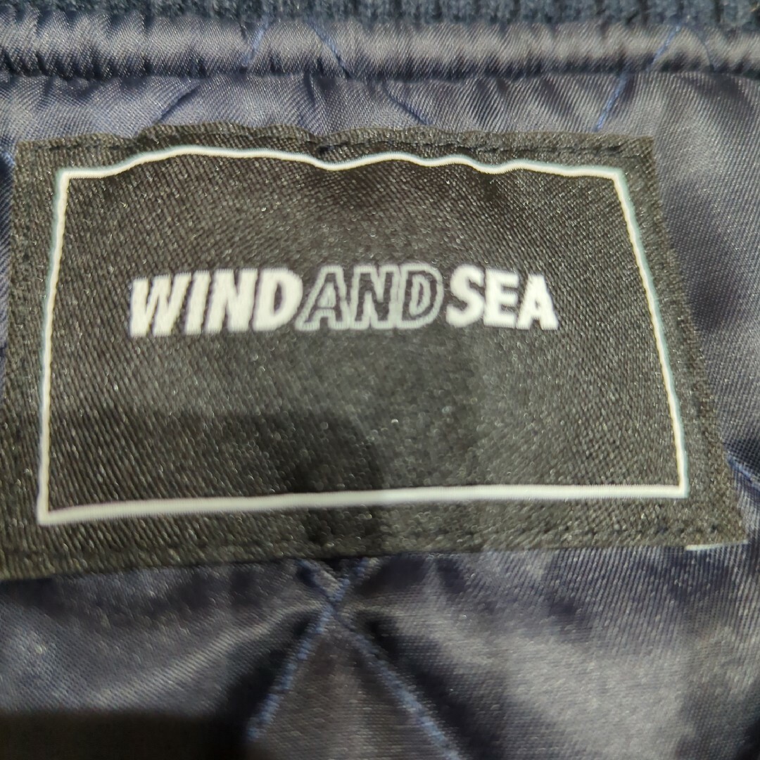 WIND AND SEA(ウィンダンシー)のwind and sea ウィンダンシー mlb パドレス　スタジャン メンズのジャケット/アウター(スタジャン)の商品写真