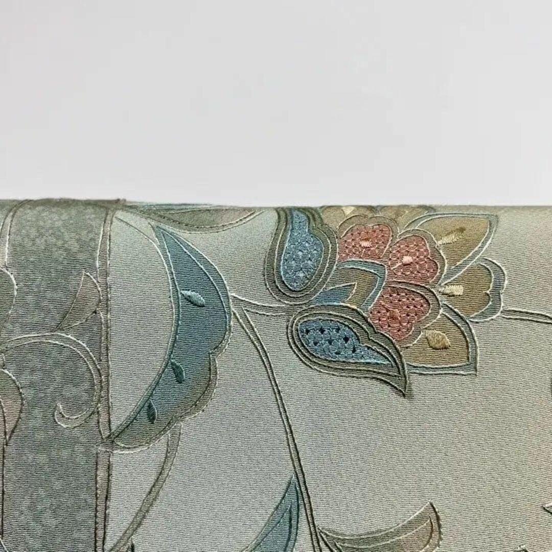 縦縞に唐花がスワトウ刺繍された小紋 着物の通販 by TSUMUGI re:KIMONO ...