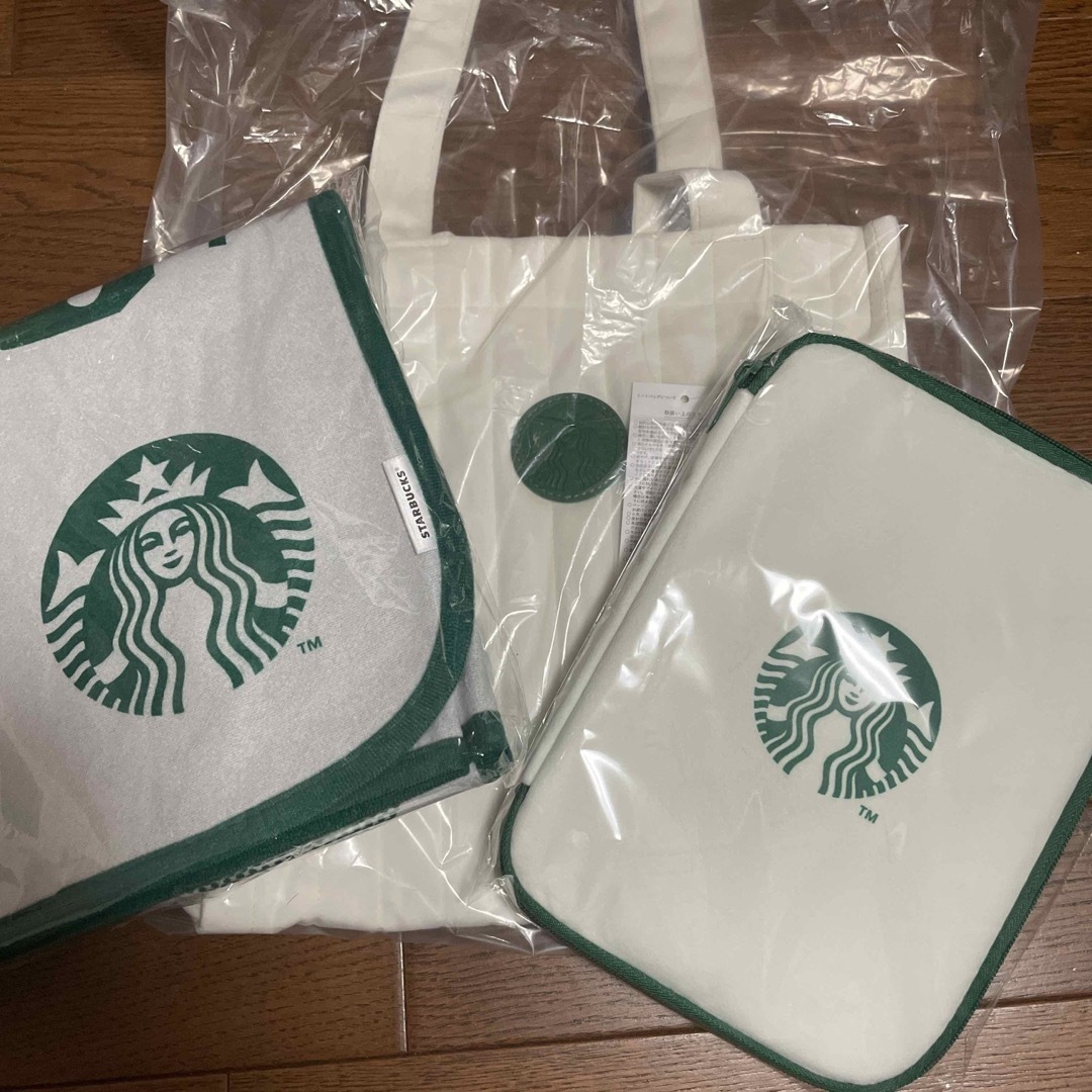 Starbucks(スターバックス)のみっちゃん様専用 レディースのバッグ(トートバッグ)の商品写真