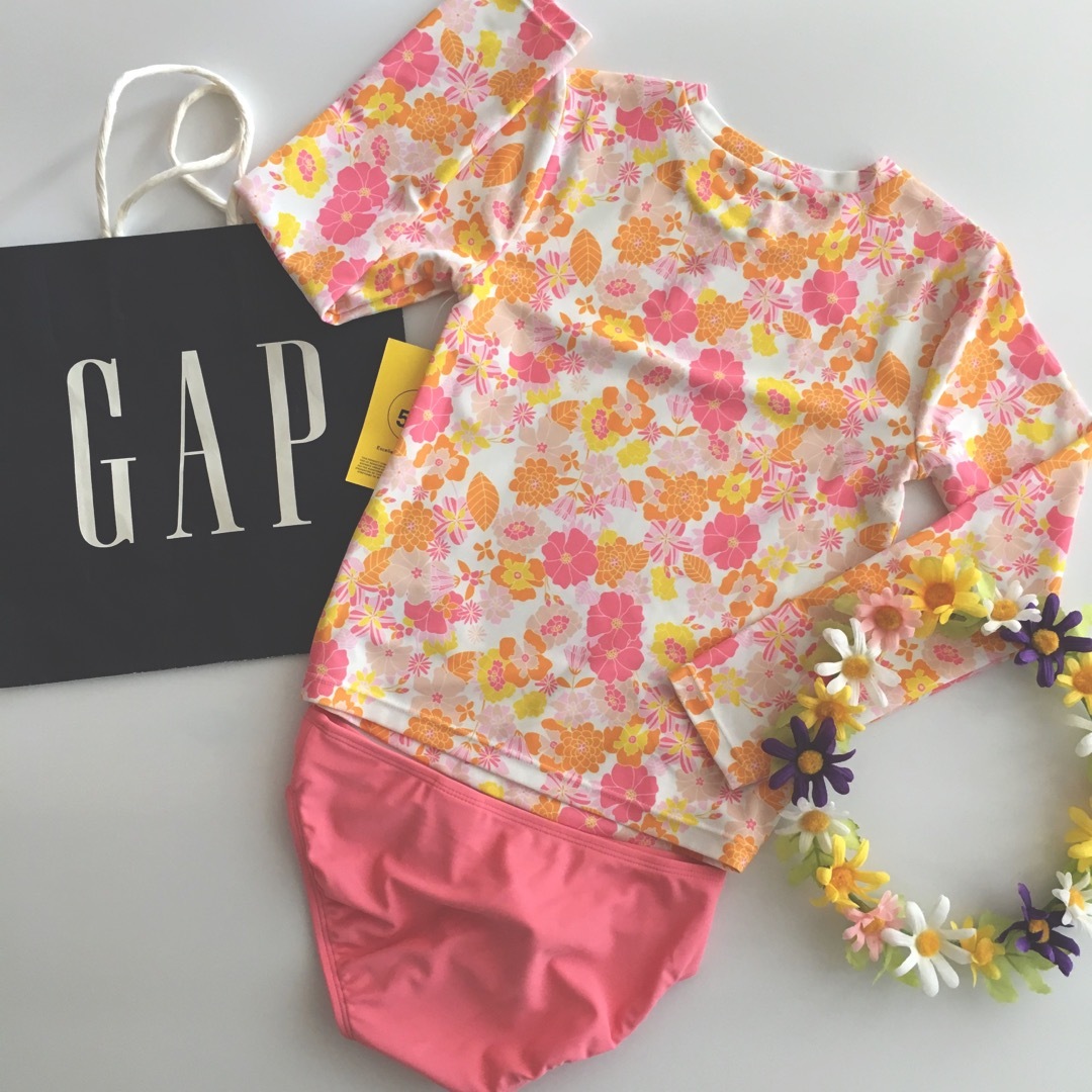 ANAP Kids(アナップキッズ)の新品♡gap kids♡ギャップキッズ♡ラッシュガード♡水着♡花柄♡ザラ/H&M キッズ/ベビー/マタニティのキッズ服女の子用(90cm~)(水着)の商品写真