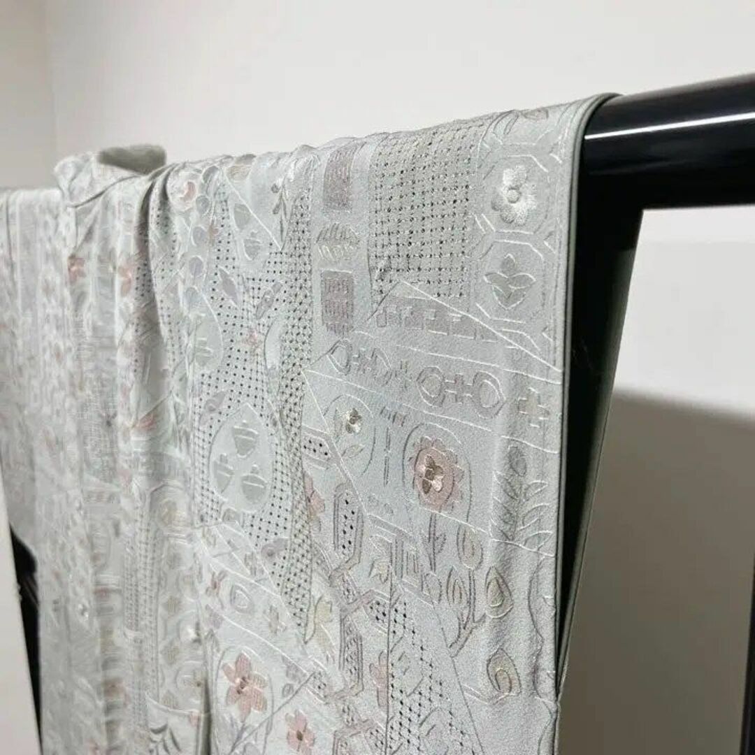 総刺繍の小紋　着物 レディースの水着/浴衣(着物)の商品写真