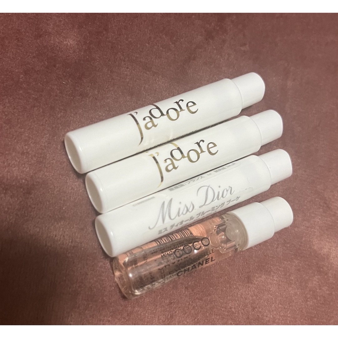 Christian Dior(クリスチャンディオール)の4本セット Dior CHANEL 香水　試供品 コスメ/美容の香水(香水(女性用))の商品写真