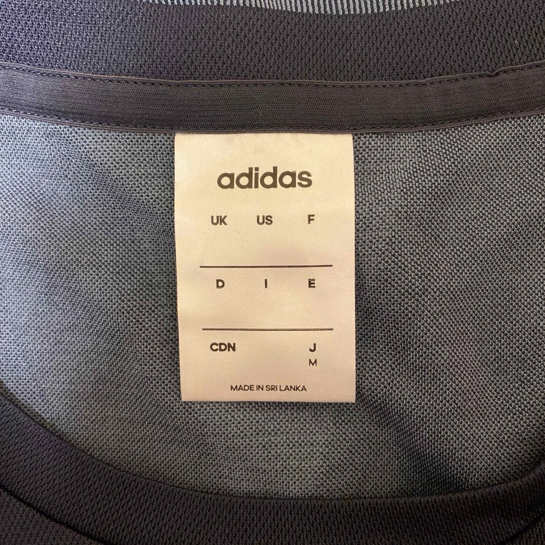 adidas(アディダス)のadidas  Tシャツ　長袖　Mサイズ レディースのトップス(Tシャツ(長袖/七分))の商品写真
