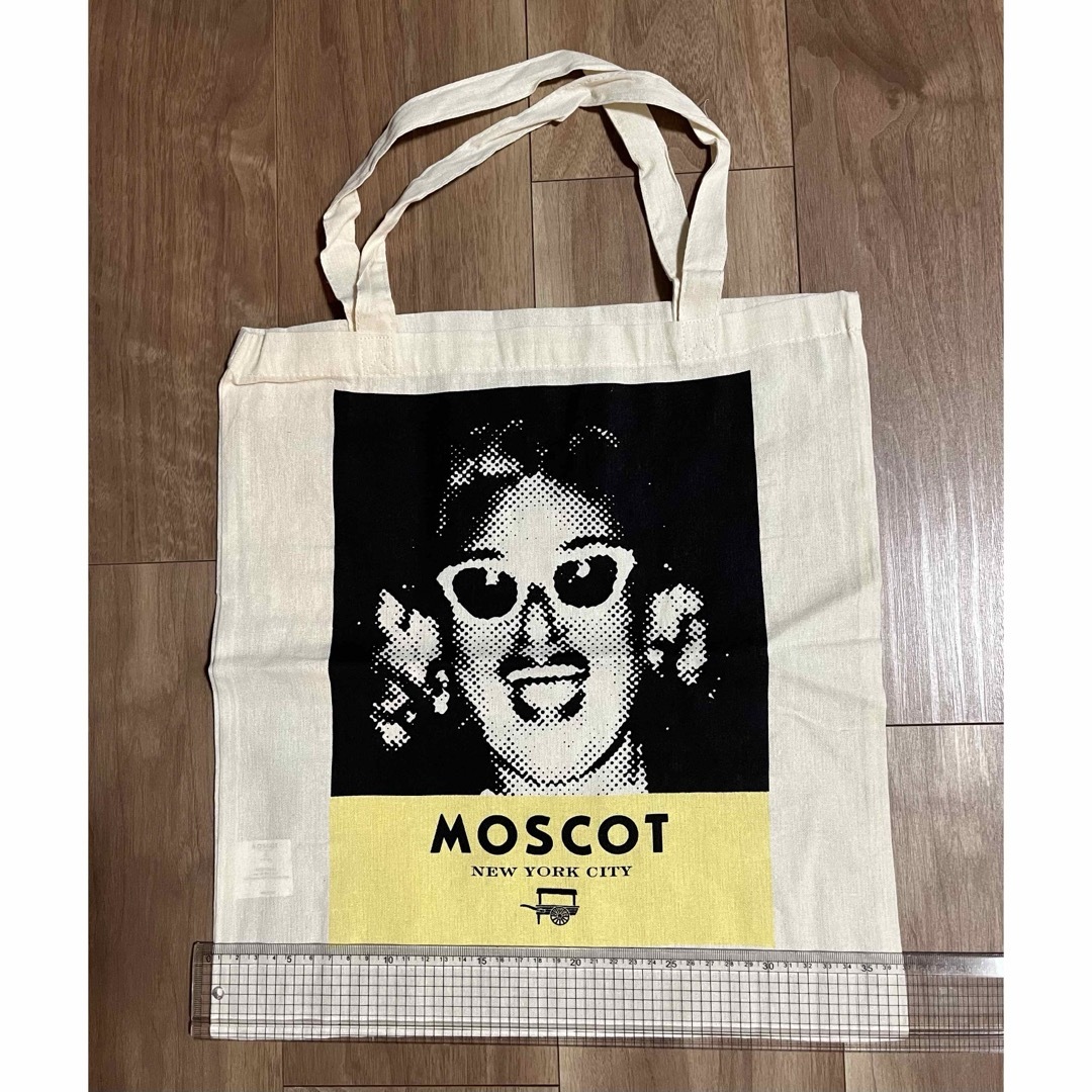 MOSCOT(モスコット)のMOSCOT ノベルティのエコバッグ エンタメ/ホビーのコレクション(ノベルティグッズ)の商品写真
