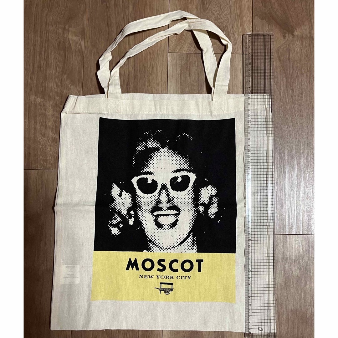 MOSCOT(モスコット)のMOSCOT ノベルティのエコバッグ エンタメ/ホビーのコレクション(ノベルティグッズ)の商品写真