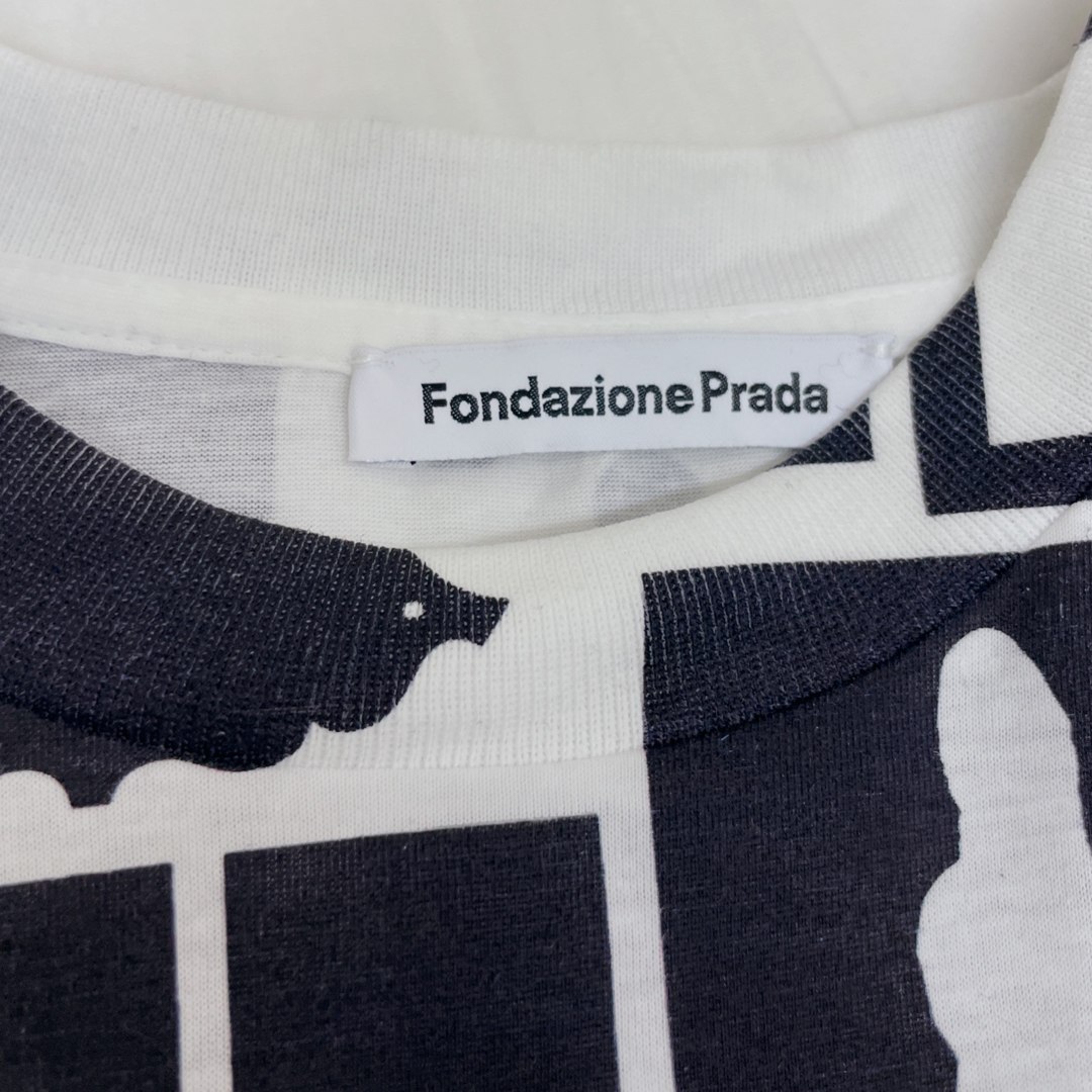 PRADA(プラダ)のWes Anderson Fondazione Prada T-shirt XS レディースのトップス(Tシャツ(半袖/袖なし))の商品写真