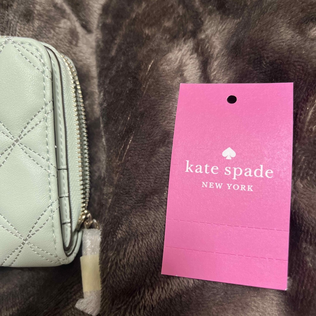 kate spade new york(ケイトスペードニューヨーク)のケイトスペード 財布 二つ折りKATE SPADE WLR00646 レディースのファッション小物(財布)の商品写真