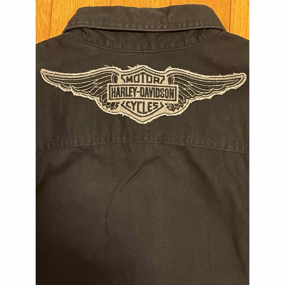 Harley Davidson(ハーレーダビッドソン)のハーレーダビットソン ロゴワッペン 黒シャツ 長袖 ブラック メンズ Lサイズ メンズのトップス(シャツ)の商品写真