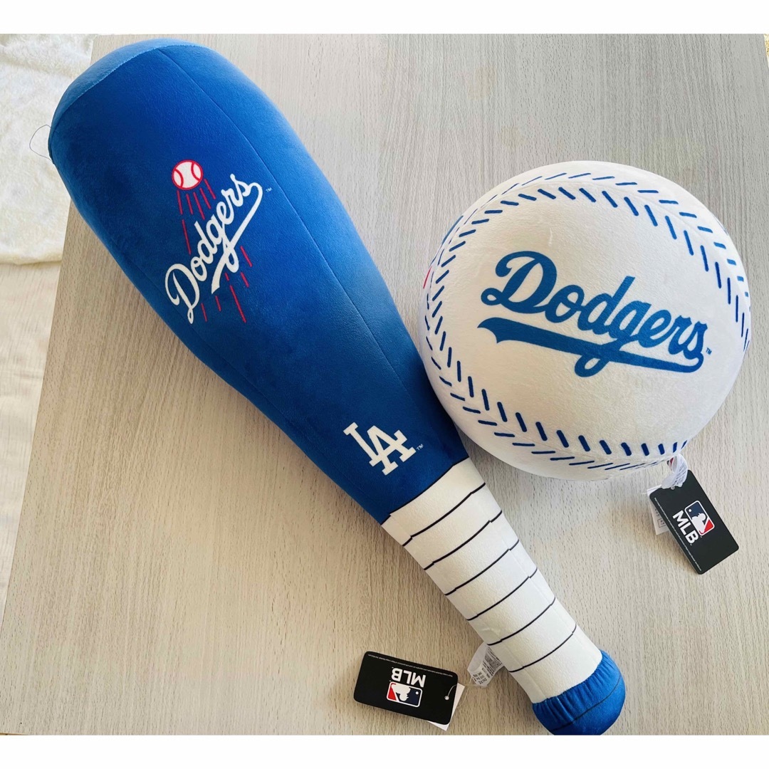 値下げ！【新品タグ付】MLBドジャースクッション２点セット