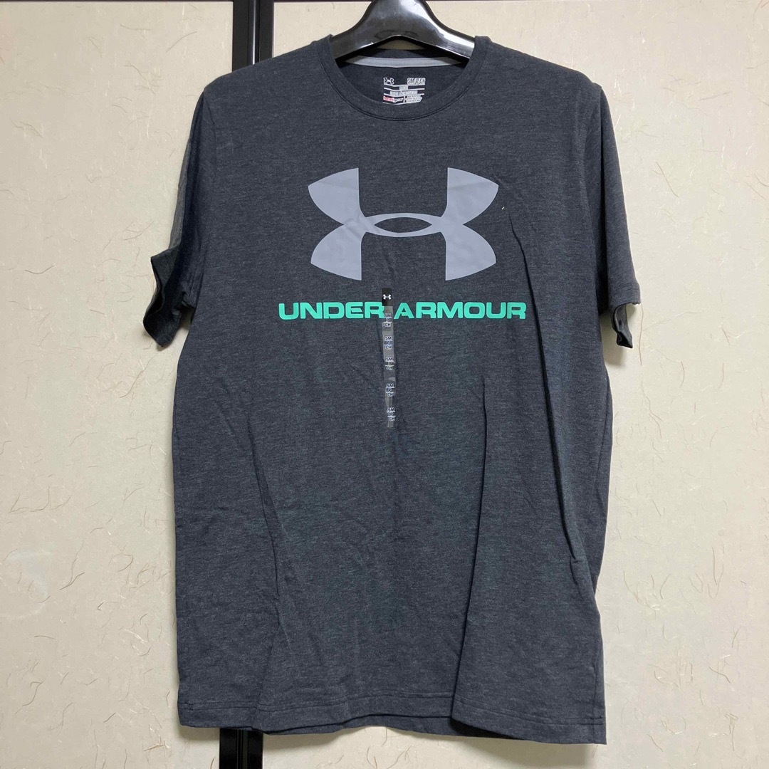 UNDER ARMOUR(アンダーアーマー)のアンダーアーマーTシャツ★新品送料無料 メンズのトップス(Tシャツ/カットソー(半袖/袖なし))の商品写真