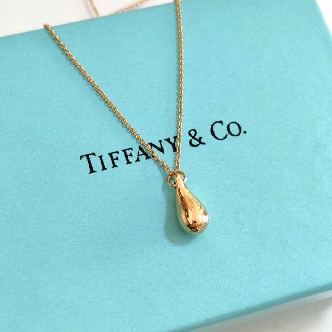 Tiffany & Co.(ティファニー)のティファニー　TIFFANY&CO. ティアドロップネックレス　750 ゴールド レディースのアクセサリー(ネックレス)の商品写真