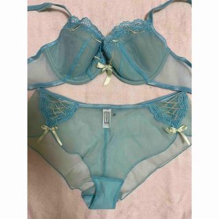 ラペルラ(LA PERLA)のBARBARAバルバラ 80B(75B)/38 セット ヴィンテージ！難あり格安(ブラ&ショーツセット)