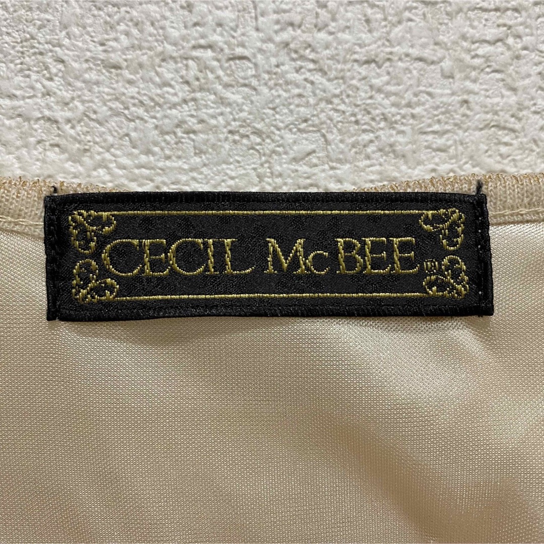 CECIL McBEE(セシルマクビー)の【再値下げ】CECIL McBEE ラメボーダーミニワンピース レディースのワンピース(ミニワンピース)の商品写真