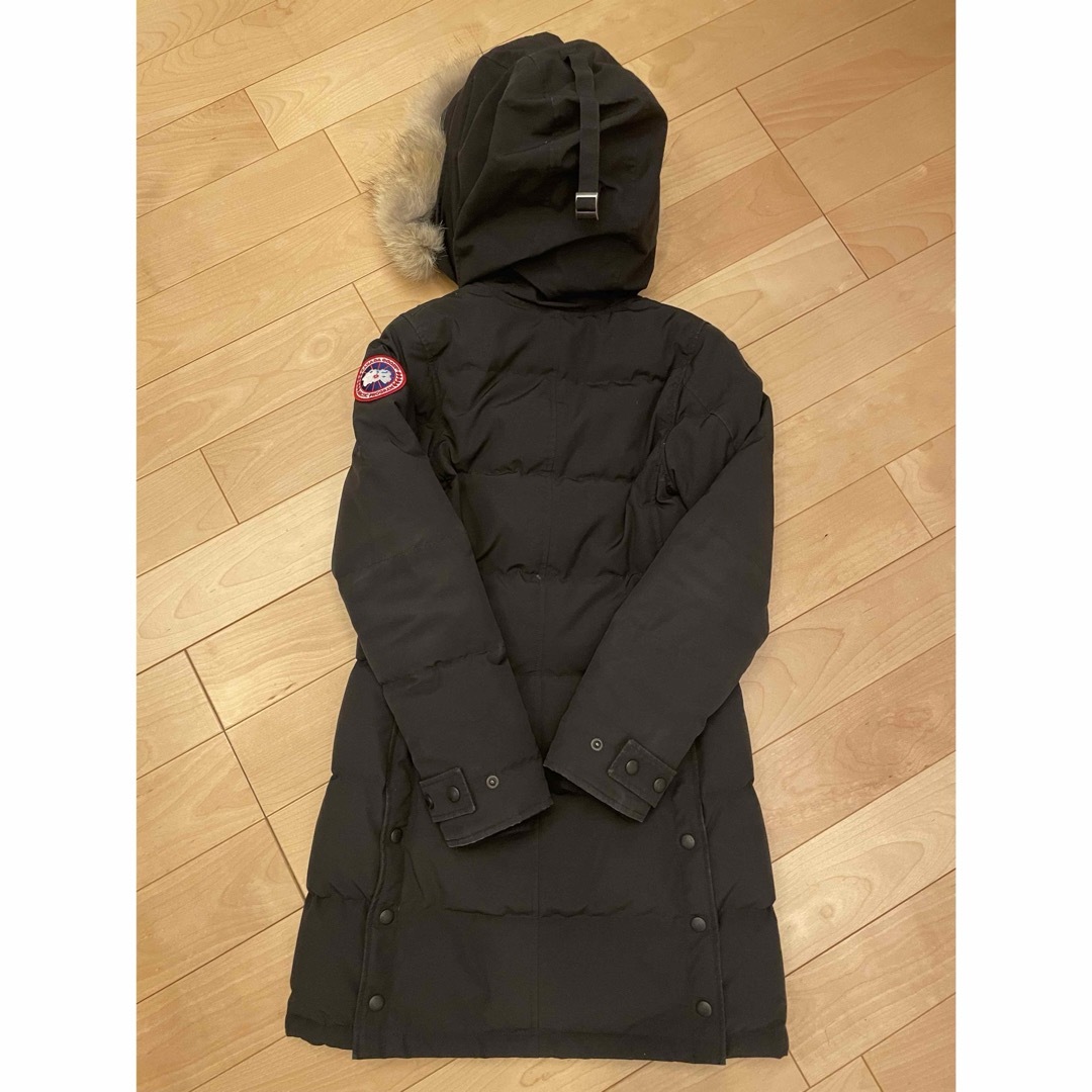 CANADA GOOSE(カナダグース)のCANADA GOOSE“MACKENZIE”  マッケンジー　S 黒 レディースのジャケット/アウター(ダウンジャケット)の商品写真