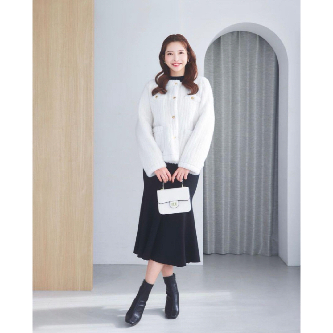 SNIDEL - 新品 ♡ Maison de Lyla ノーカラーフェイクファー SNIDEL - 新品 ♡ Maison de Lyla ノーカラーフェイクファー