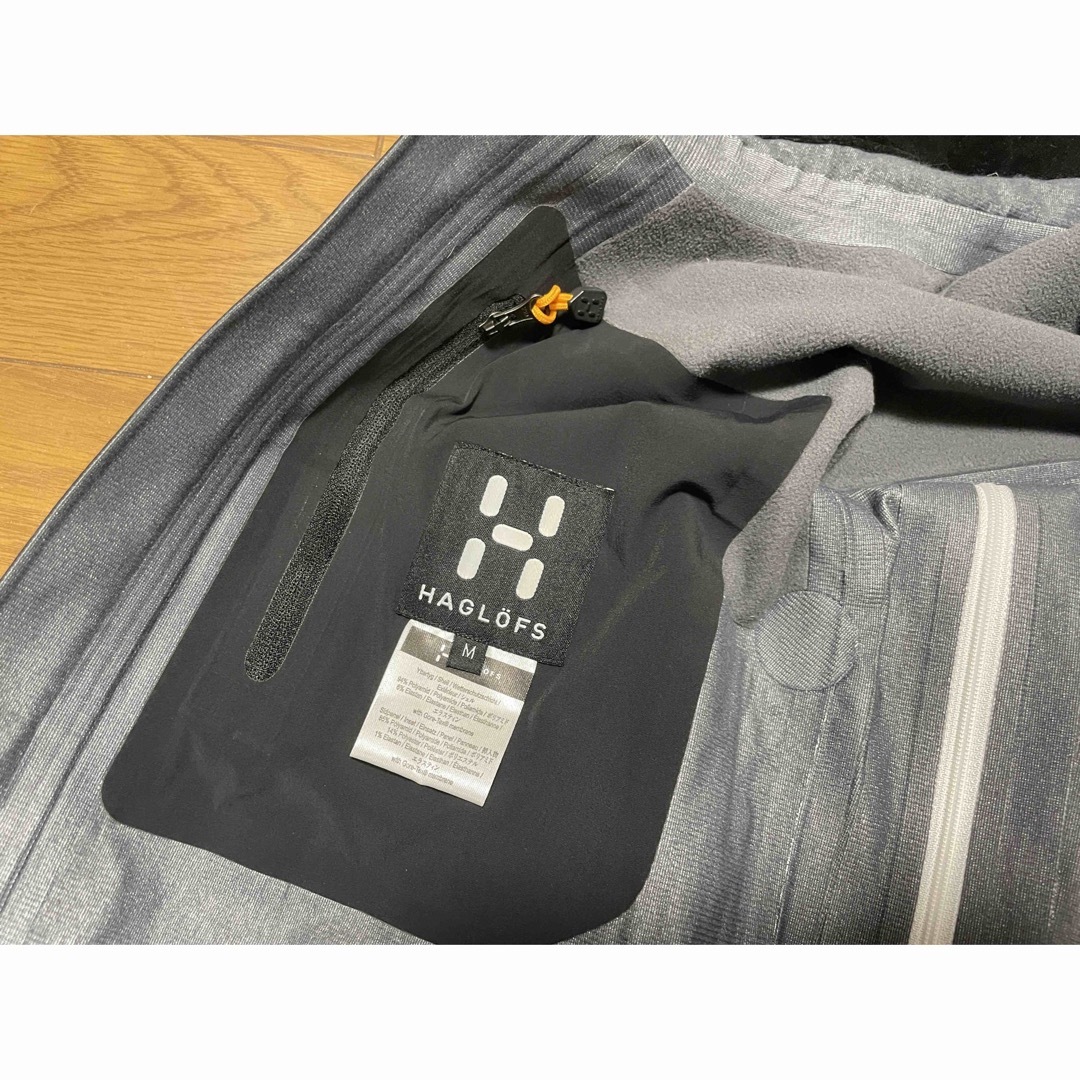 Haglofs(ホグロフス)のホグロフス　HAGLOFS COULOIR JACKET サイズM スポーツ/アウトドアのアウトドア(登山用品)の商品写真