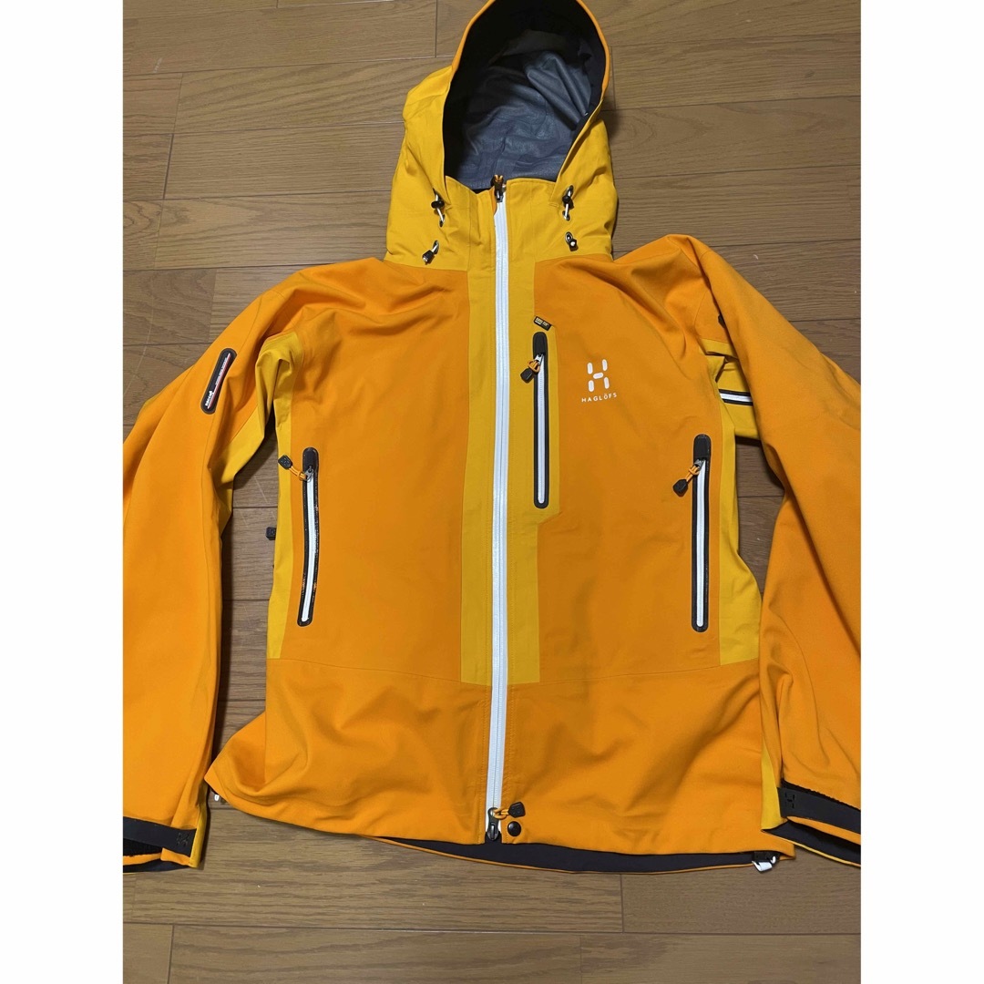 Haglofs(ホグロフス)のホグロフス　HAGLOFS COULOIR JACKET サイズM スポーツ/アウトドアのアウトドア(登山用品)の商品写真