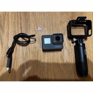 GoPro - GoPro HERO7 BLACK 本体とその他おまけの通販 by -｜ゴープロ ...