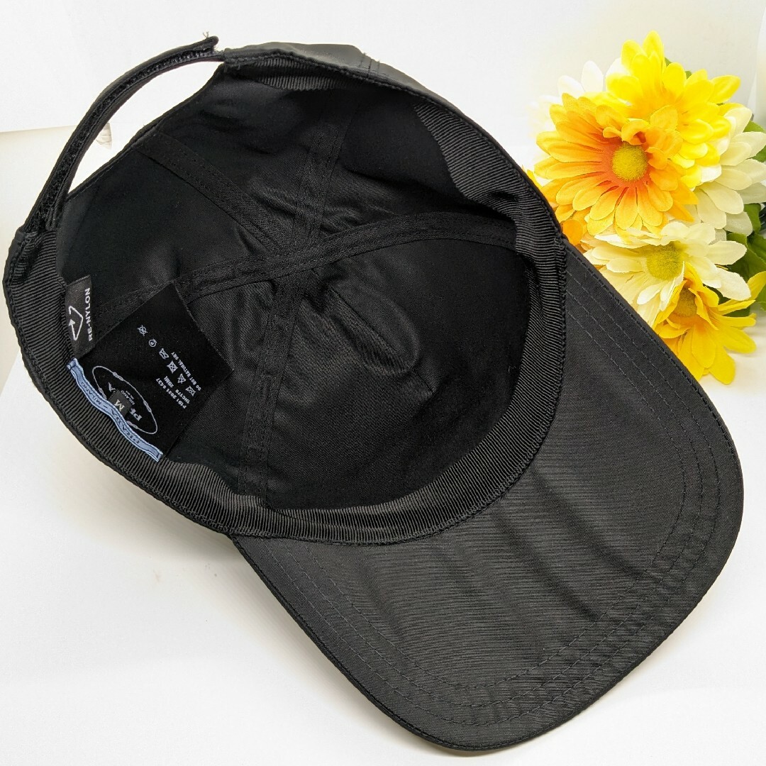 PRADA(プラダ)の【Mサイズ】 PRADA プラダ ナイロン キャップ ビッグロゴ ユニセックス レディースの帽子(キャップ)の商品写真