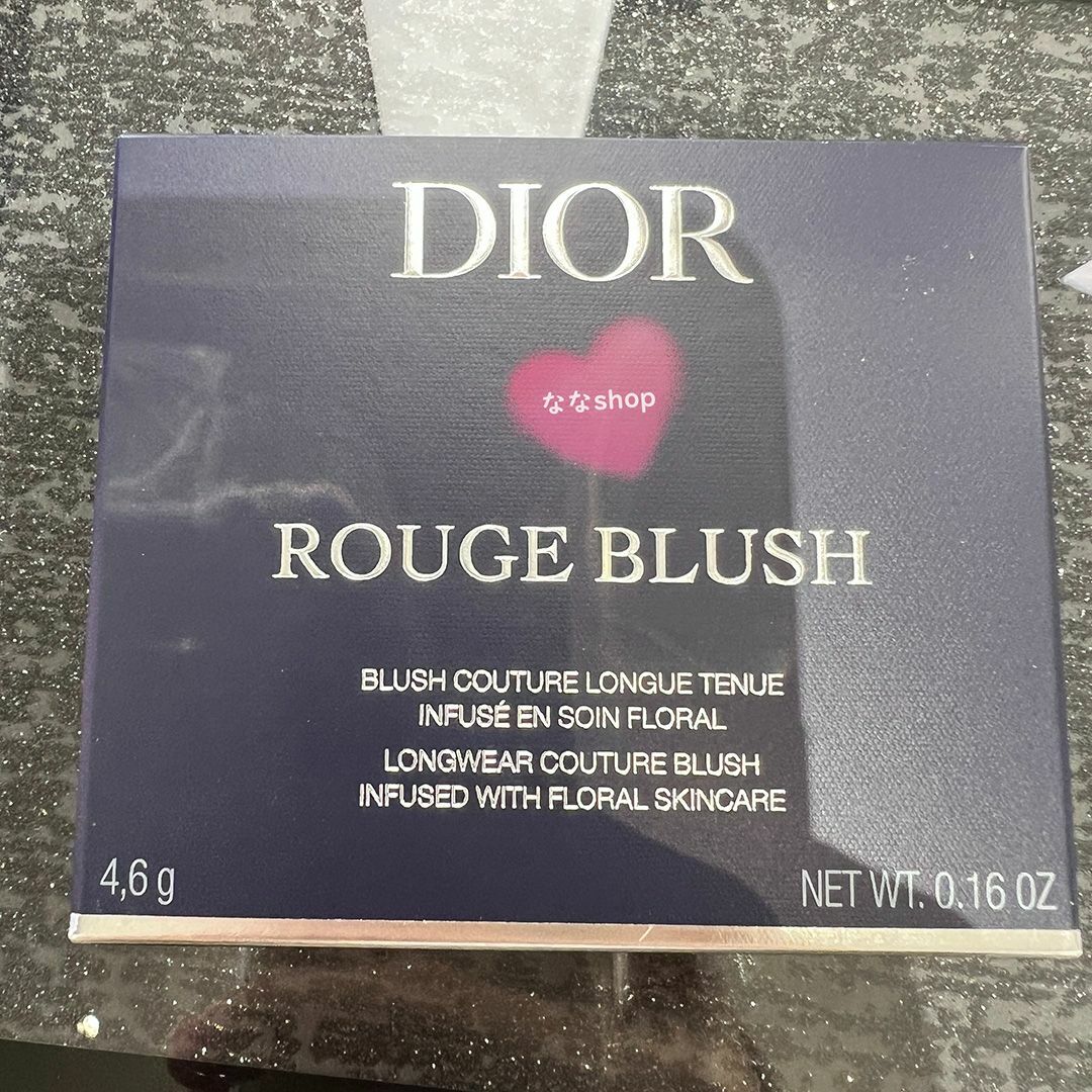 Christian Dior(クリスチャンディオール)のディオール ショウ　サンク　クルール ９４３ ルージュ　ブラッシュ　２８０ コスメ/美容のベースメイク/化粧品(アイシャドウ)の商品写真