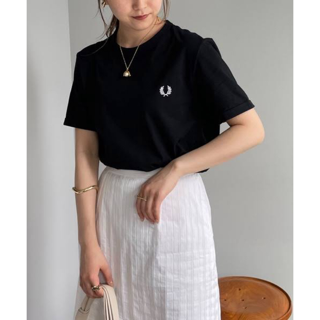 urbanresearchFRED PERRY capricieux lemage ワンポイントTシャツ