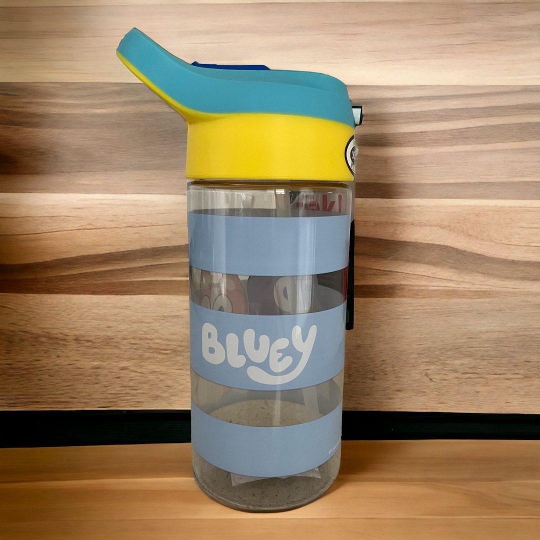 【Bluey】キッズ用プラスチック水筒 517ml キッズ/ベビー/マタニティの授乳/お食事用品(水筒)の商品写真