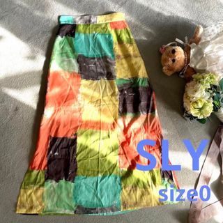 スライ(SLY)のSLY  レーヨン100%  パステルカラーモザイク柄ロングスカート　S(ロングスカート)