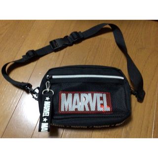 MARVEL ショルダー／ウェストポーチ